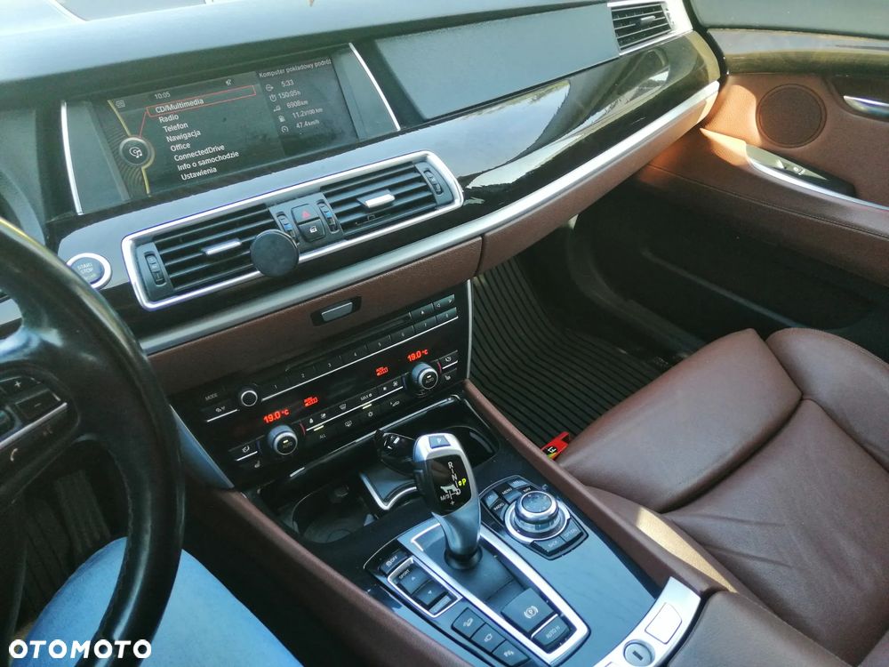 BMW 5GT 535d - 12