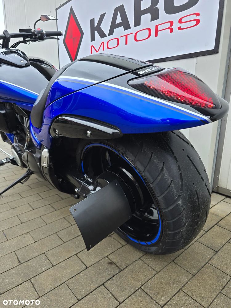 Suzuki Boulevard - 12