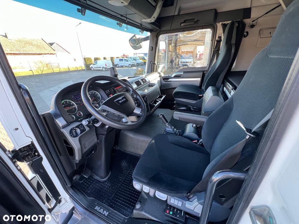 MAN TGL 8.250 XXL KONTENER+WINDA 2xŁÓŻKO WEBASTO BLOKADA MOSTU NAVI KLIMA POSTOJOWA LODÓWKA - 14