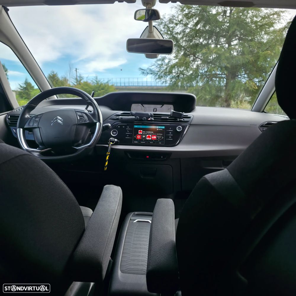 Citroën C4 Grand Picasso - 11