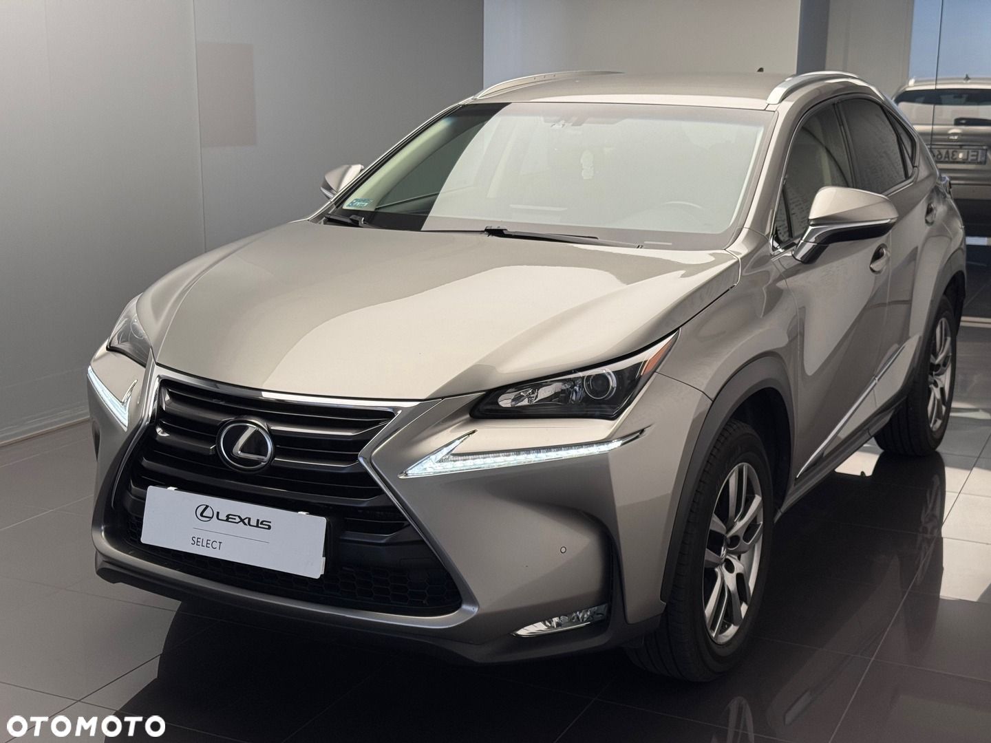 Lexus NX 200t Comfort AWD - 1