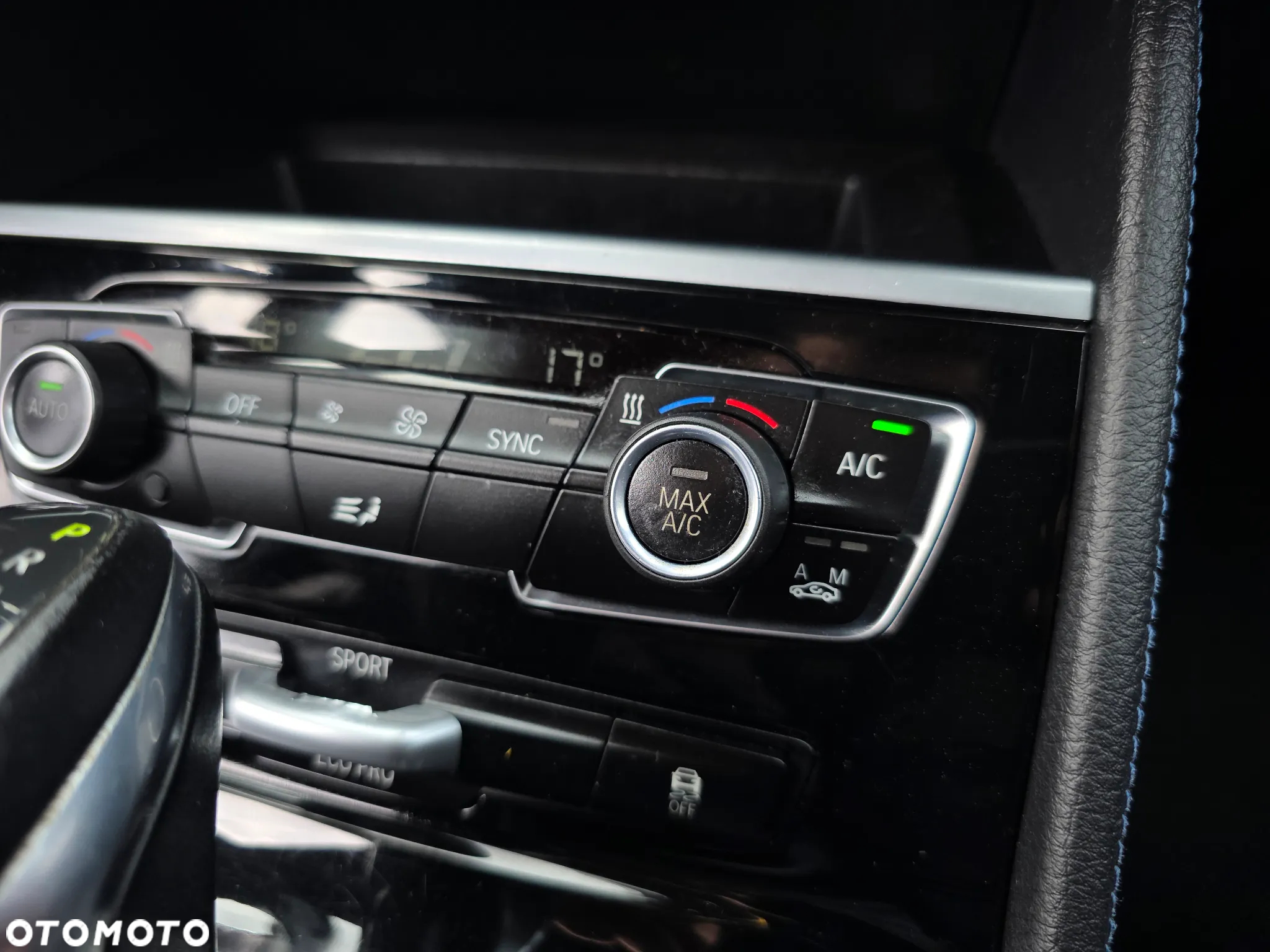 BMW Seria 2 218d M Sport - 31