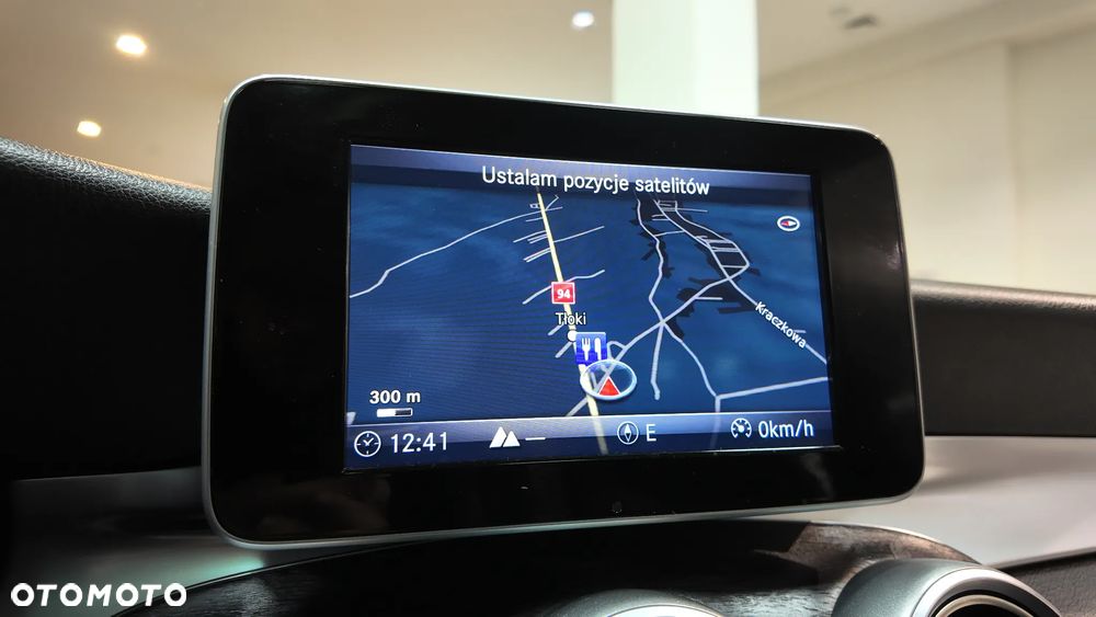 Mercedes-Benz GLC - 25