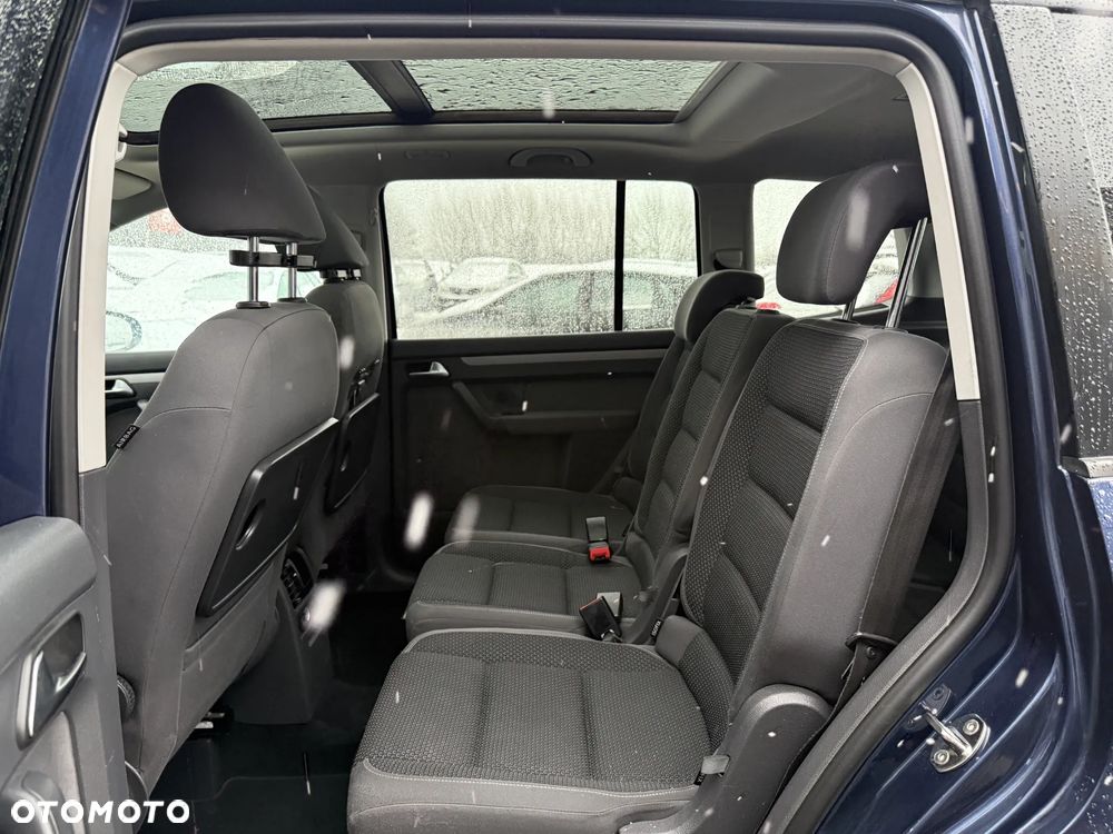 Volkswagen Touran 1.4 TSI United - 26