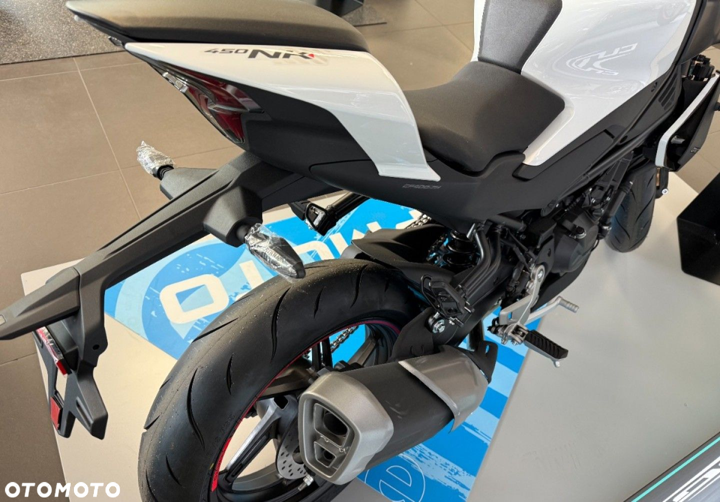 CFMoto NK - 6