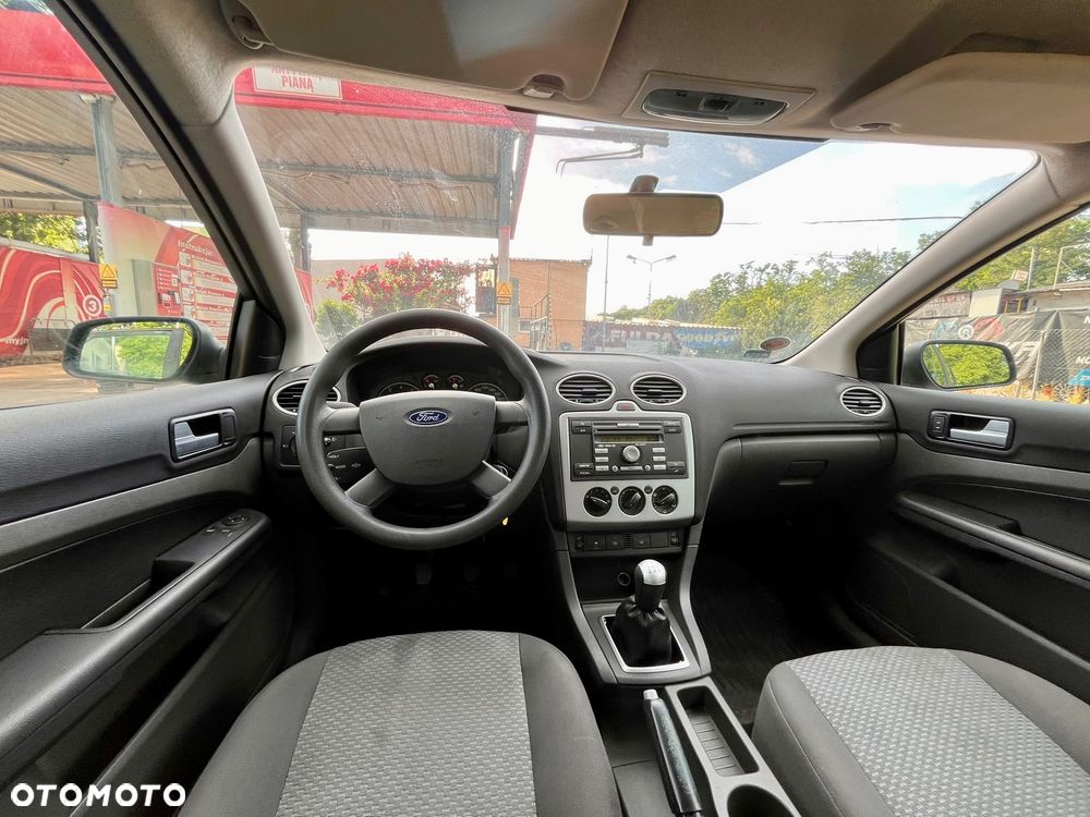 Ford Focus - 14