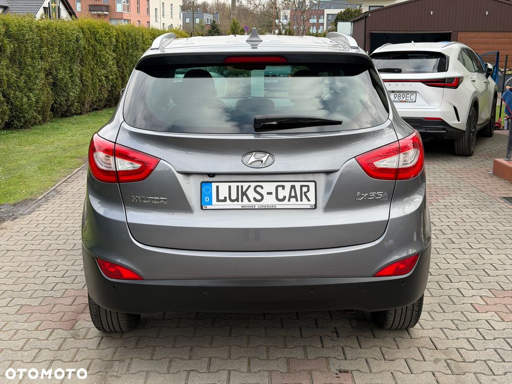 Hyundai ix35 blue 1.6 2WD Finale Gold - 4