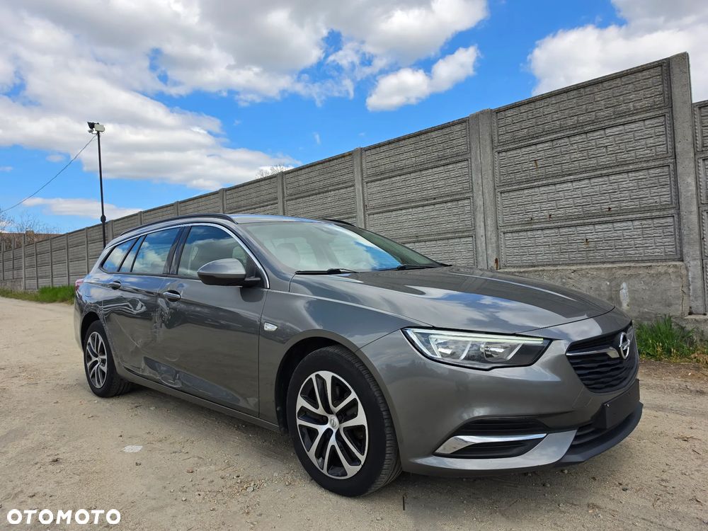 Opel Insignia - 2