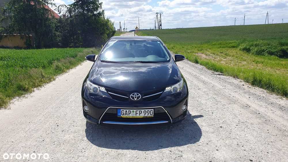 Toyota Auris 1.6 Premium Start - 8