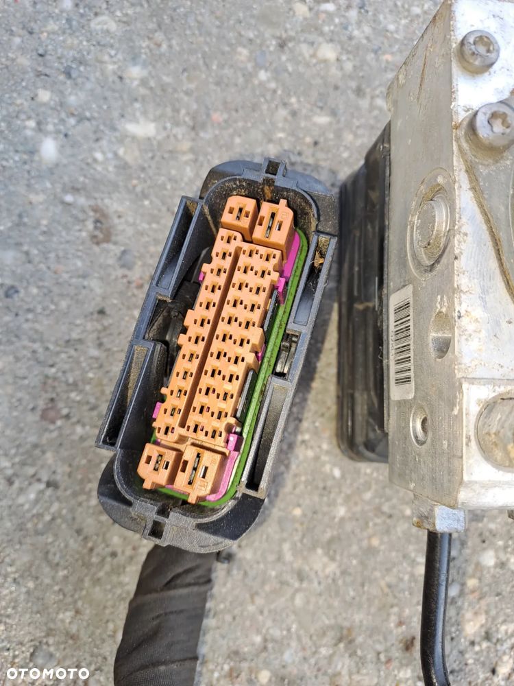 Skoda Rapid pompa sterownik abs 6R0614517BD plus wtyczka z wiązką - 12