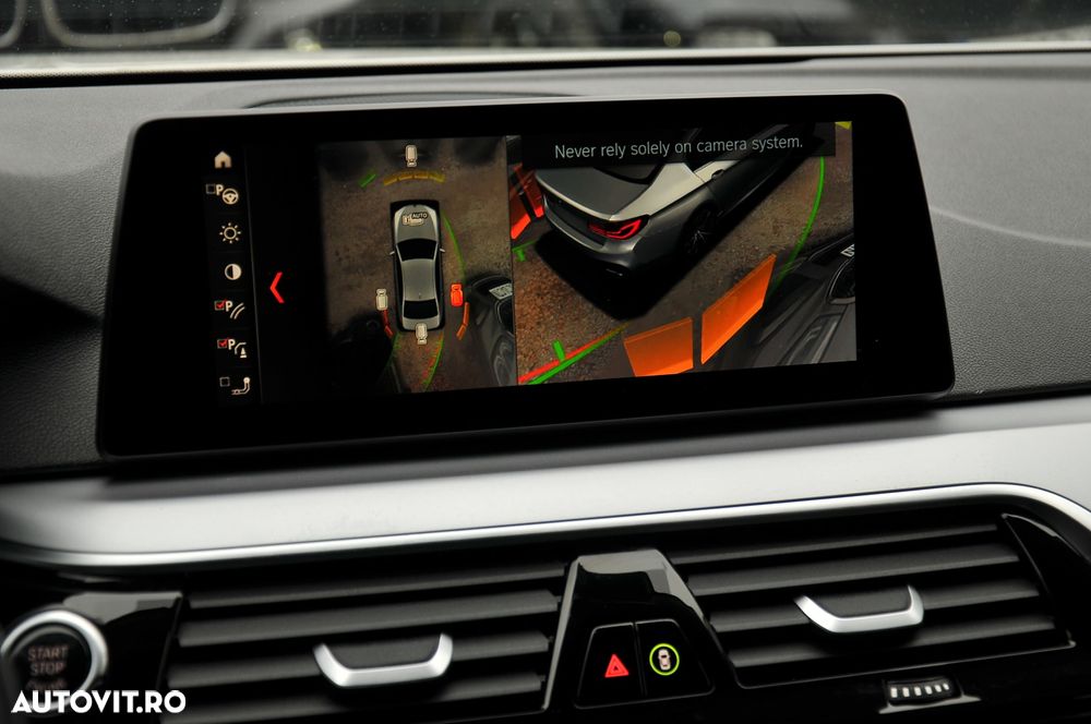 BMW Seria 5 525d AT - 11