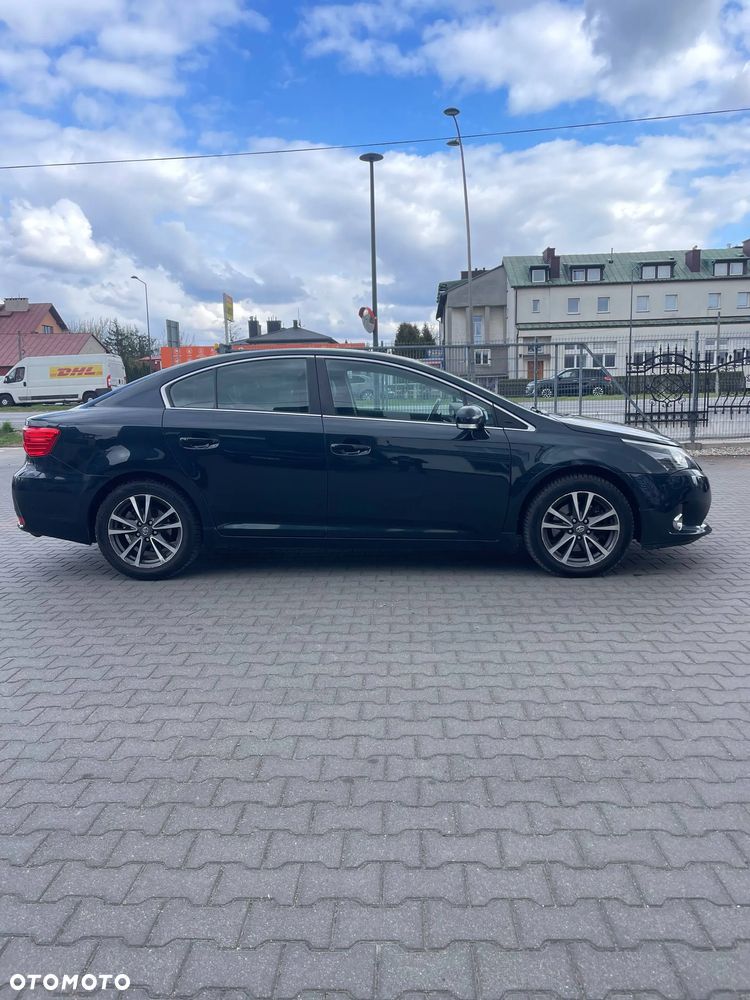 Toyota Avensis 2.2 D-CAT Prestige - 19