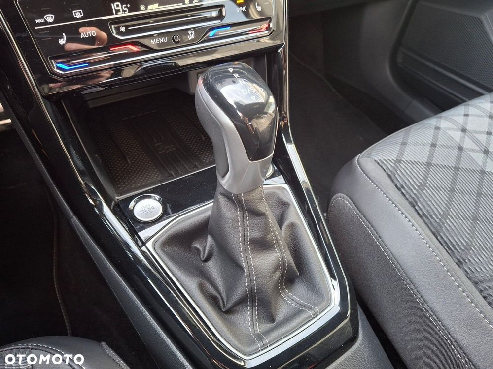 Volkswagen T-Cross 1.5 TSI ACT R-Line Plus DSG - 29