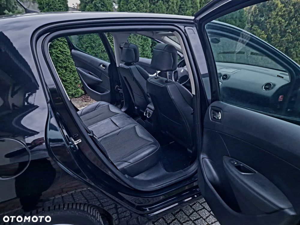 Peugeot 308 2.0 HDi Premium Plus - 14