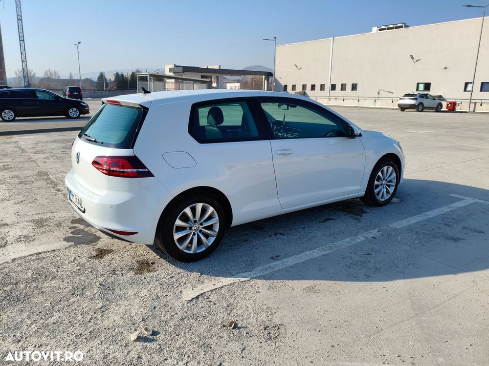 Volkswagen Golf 2.0 TDI (BlueMotion Technology) Highline - 8