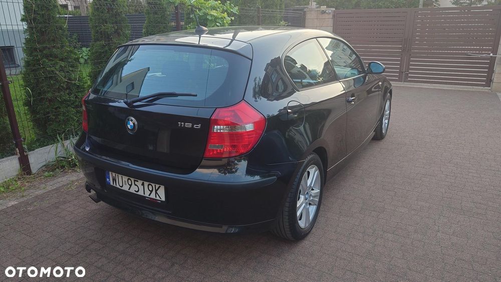 BMW Seria 1 2007 photo 2
