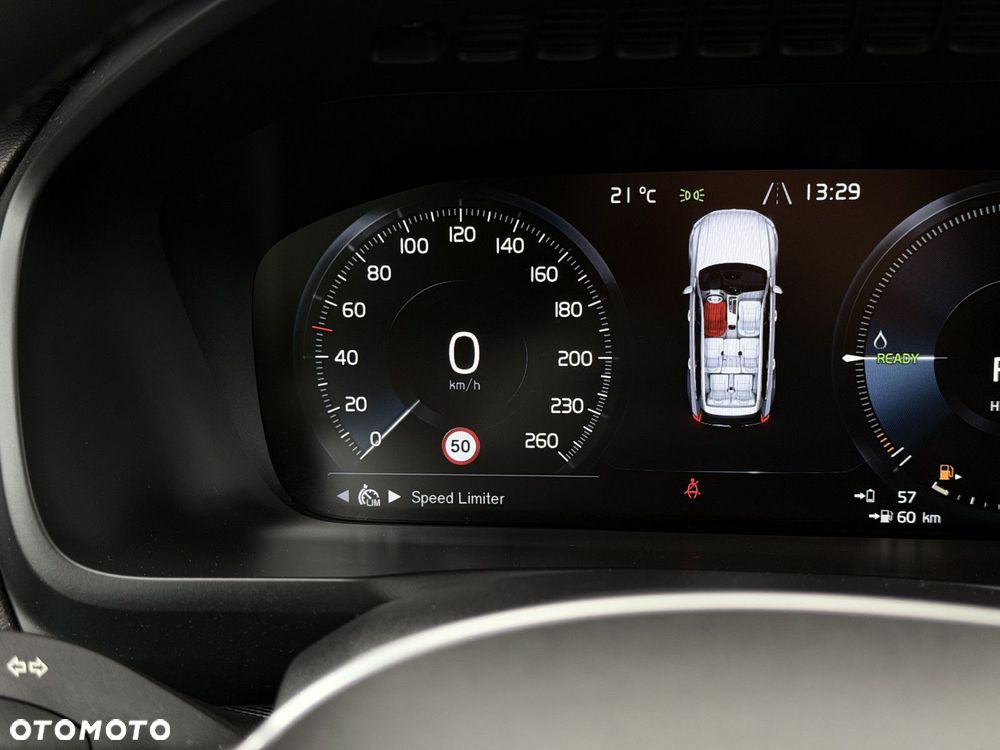 Volvo XC 90 - 25
