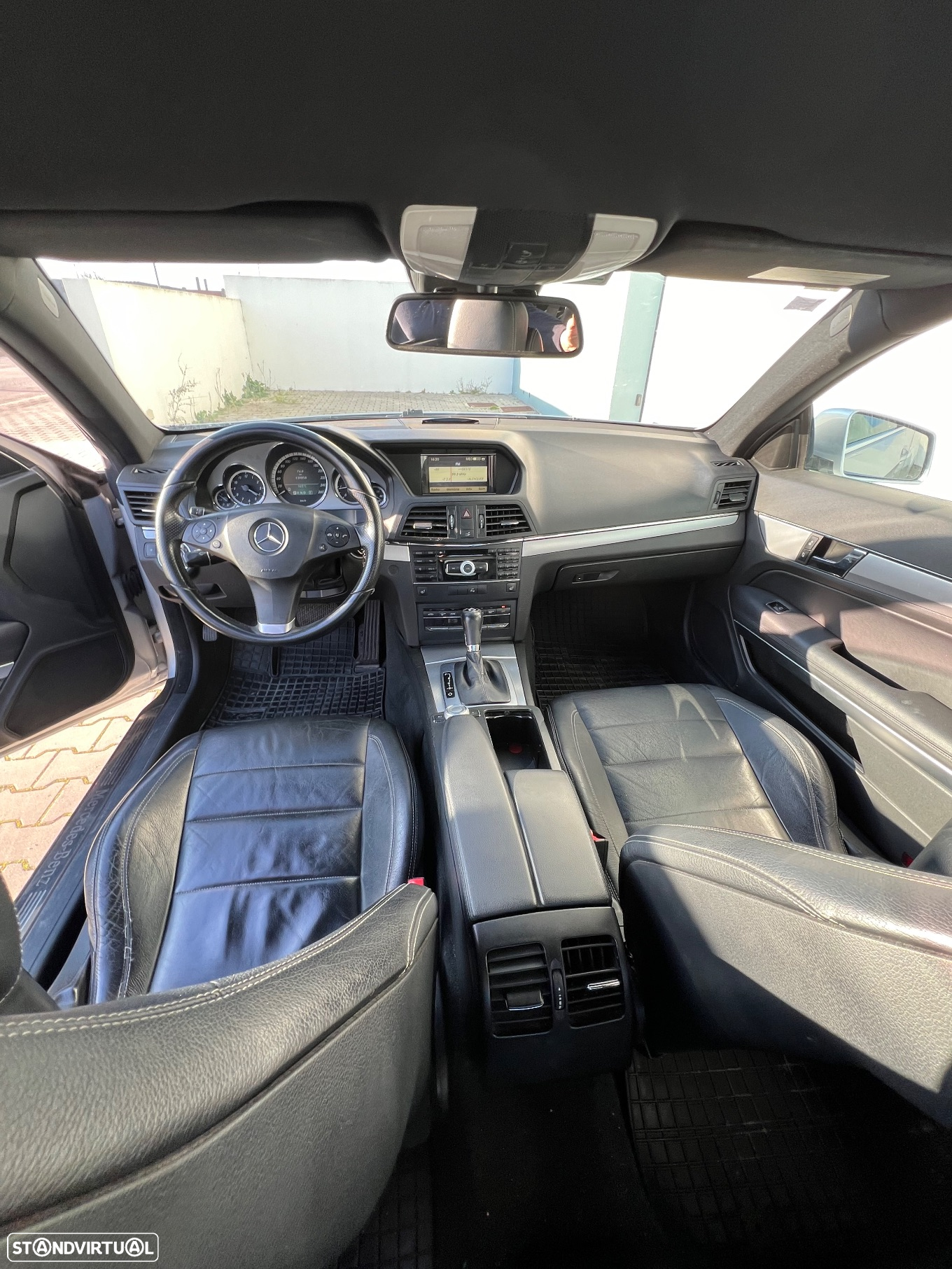 Mercedes-Benz E 250 CDi Elegance BlueEfficiency Auto - 10