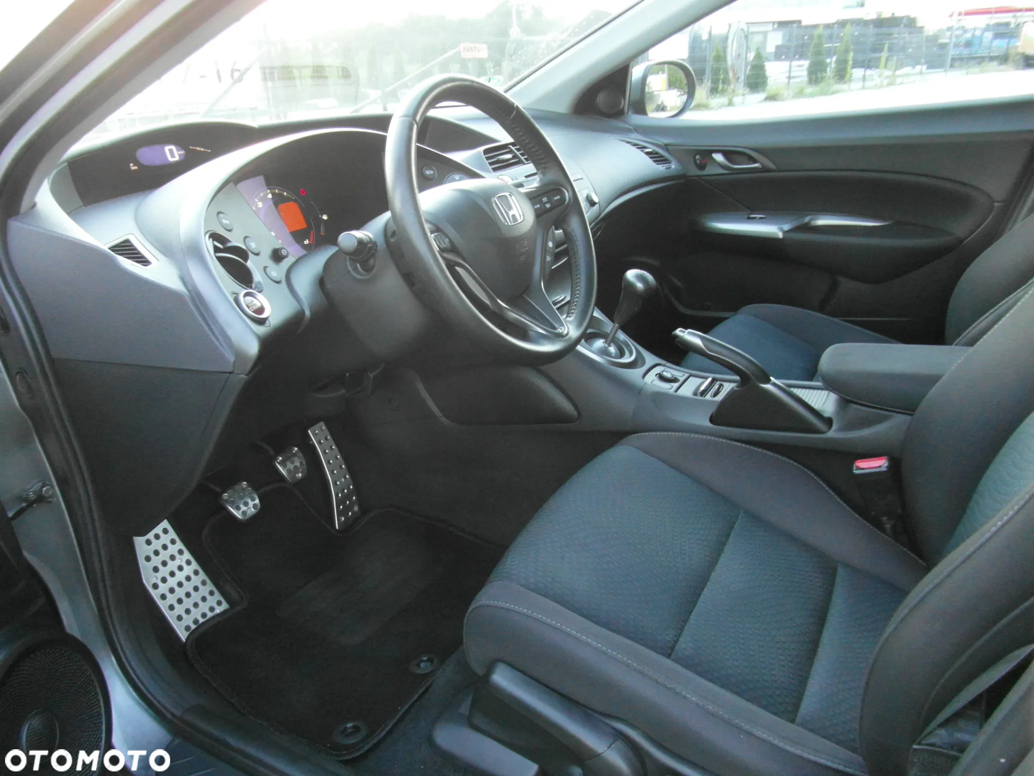 Honda Civic 1.8 Sport - 19