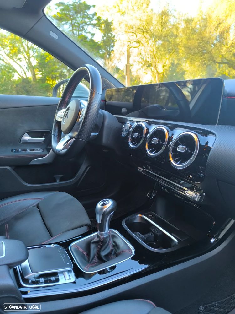 Mercedes-Benz A 160 AMG Line - 20