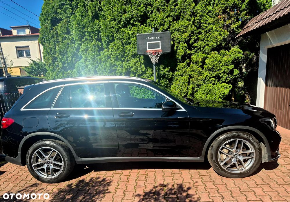 Mercedes-Benz GLC 220 d 4-Matic - 4
