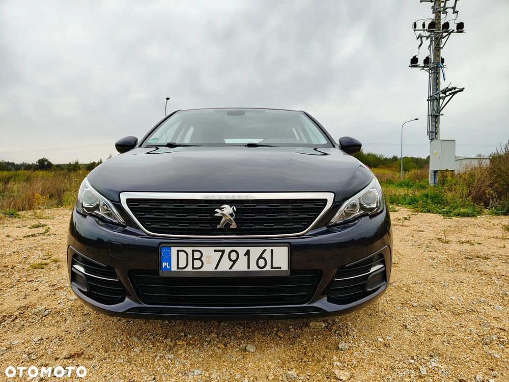 Peugeot 308 2019 photo 4