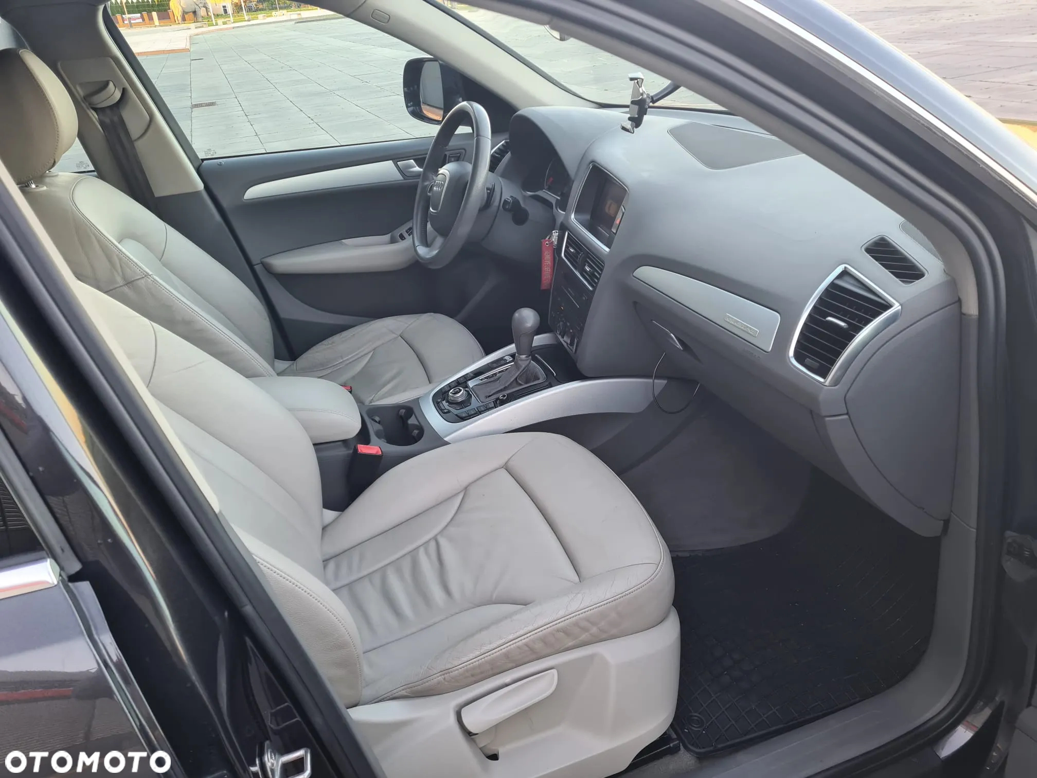 Audi Q5 2.0 TDI Quattro S tronic - 8