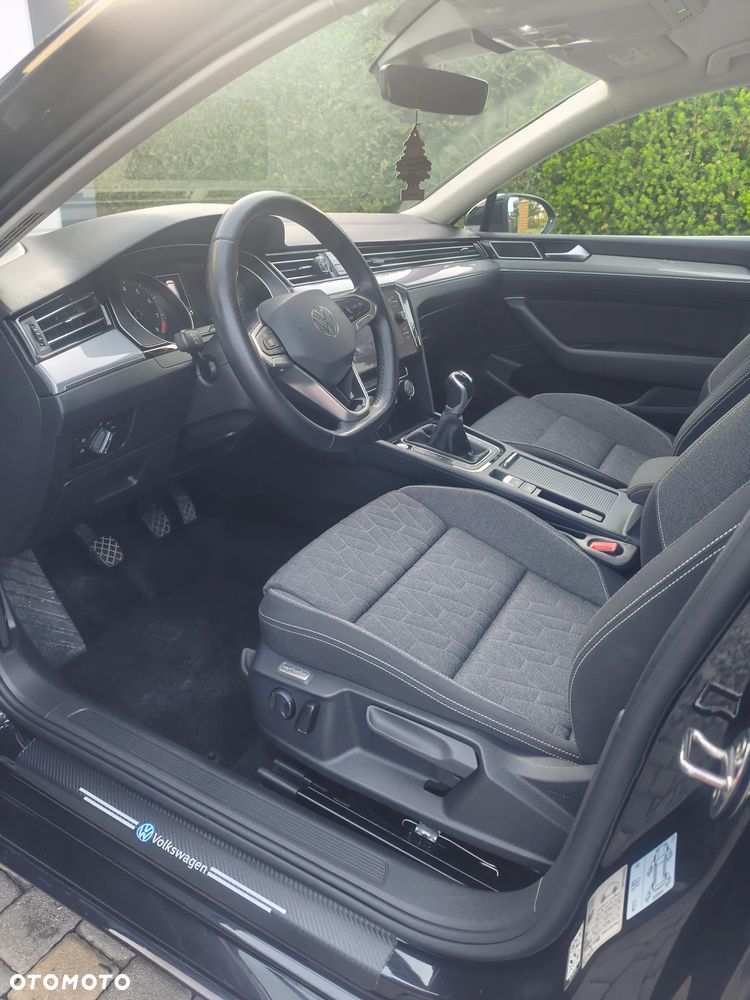 Volkswagen Passat 1.5 TSI EVO Comfortline - 11