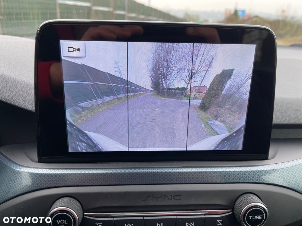 Ford Focus 1.5 EcoBlue Active Business - 29