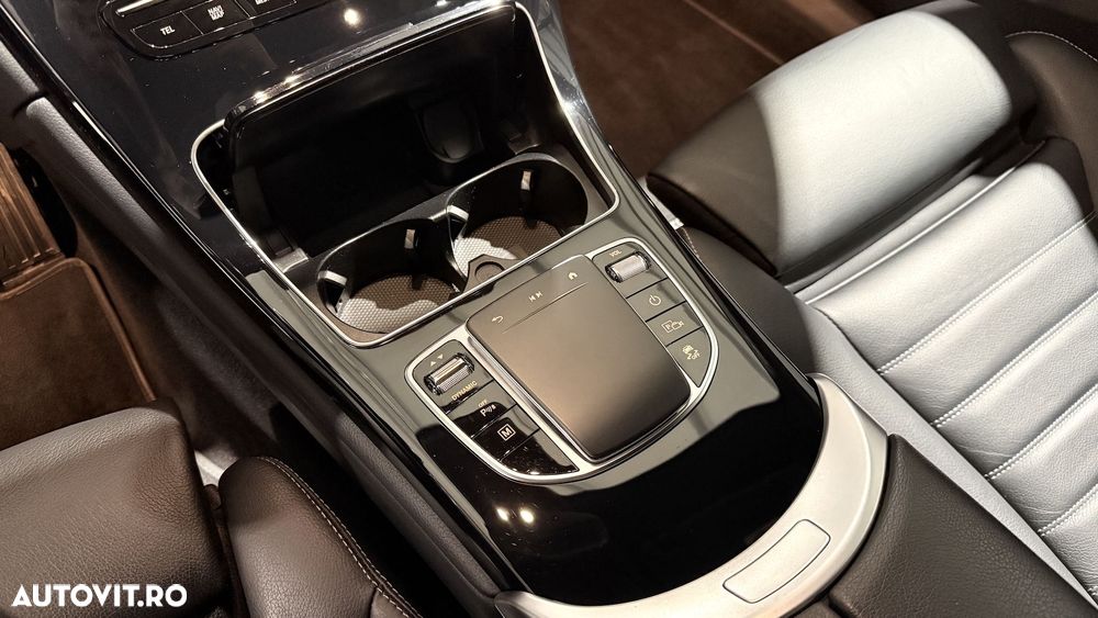Mercedes-Benz GLC 300 e 4Matic 9G-TRONIC - 22