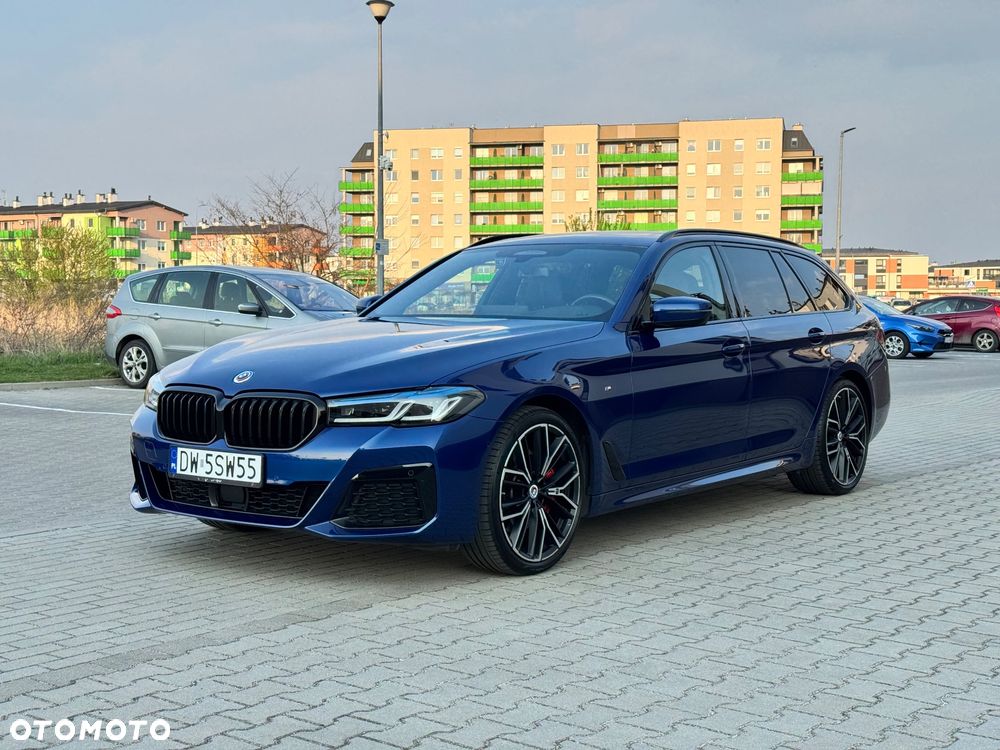 BMW Seria 5 530i xDrive mHEV M Sport sport - 7