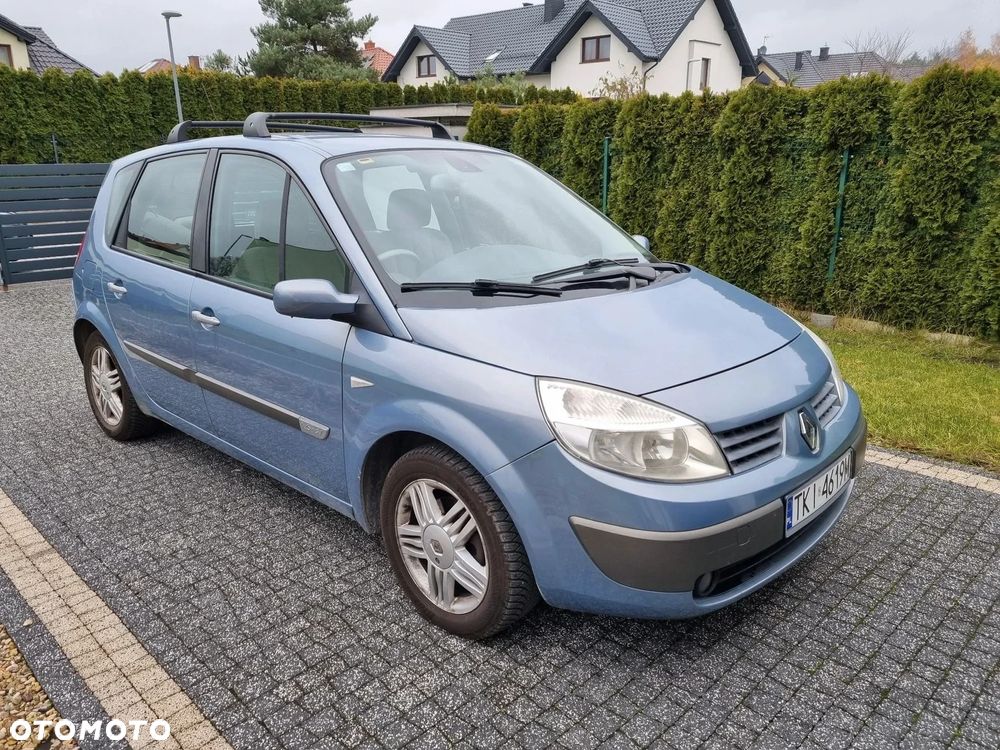Renault Scenic - 1