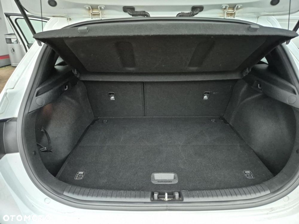 Kia Ceed 1.5 T-GDI M - 17