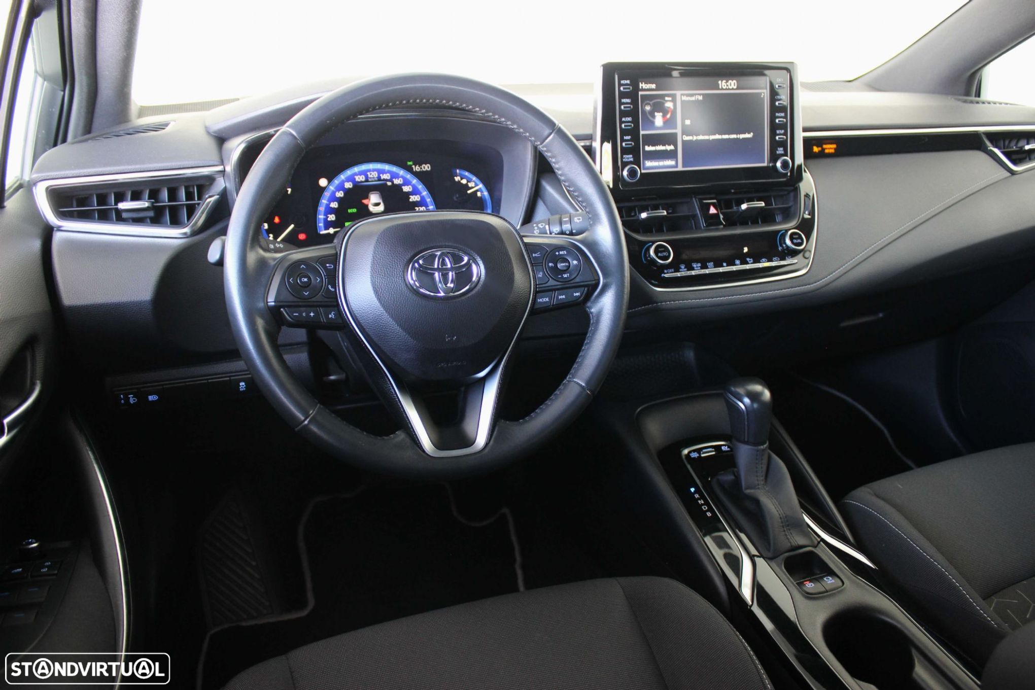 Toyota Corolla 1.8 Hybrid Comfort - 22