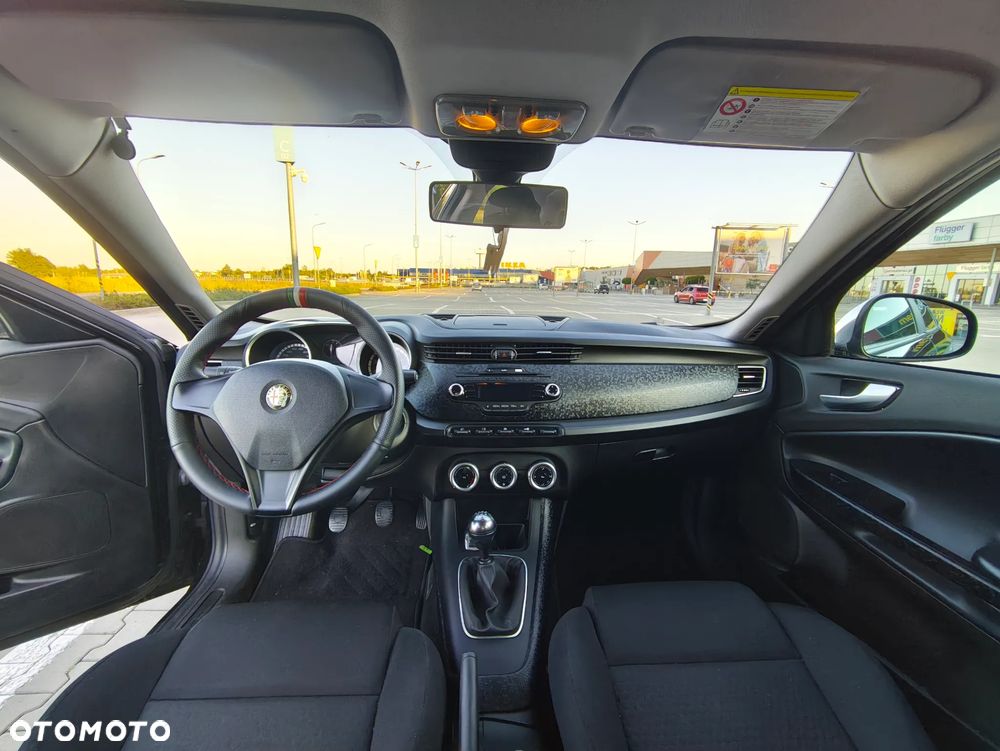 Alfa Romeo Giulietta 1.4 TB 16V - 11