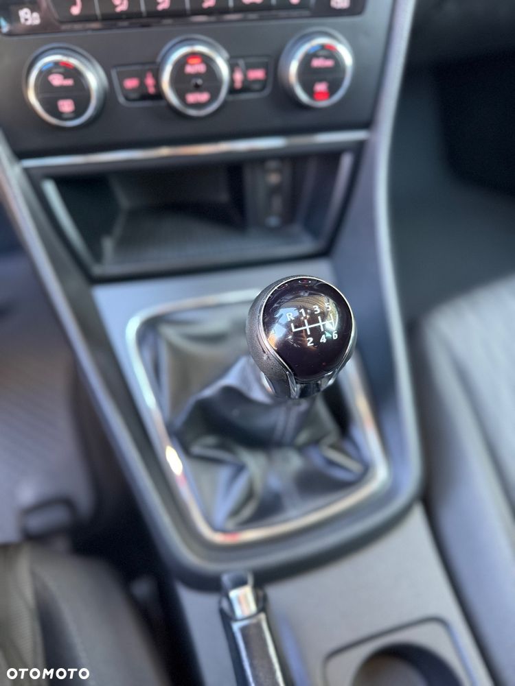 Seat Leon 2.0 TDI DPF Style - 14