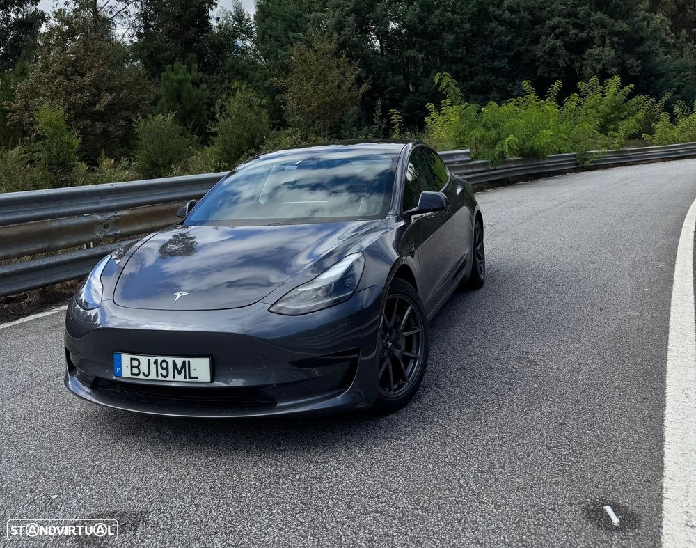 Tesla Model 3 Standard Range Plus RWD - 2