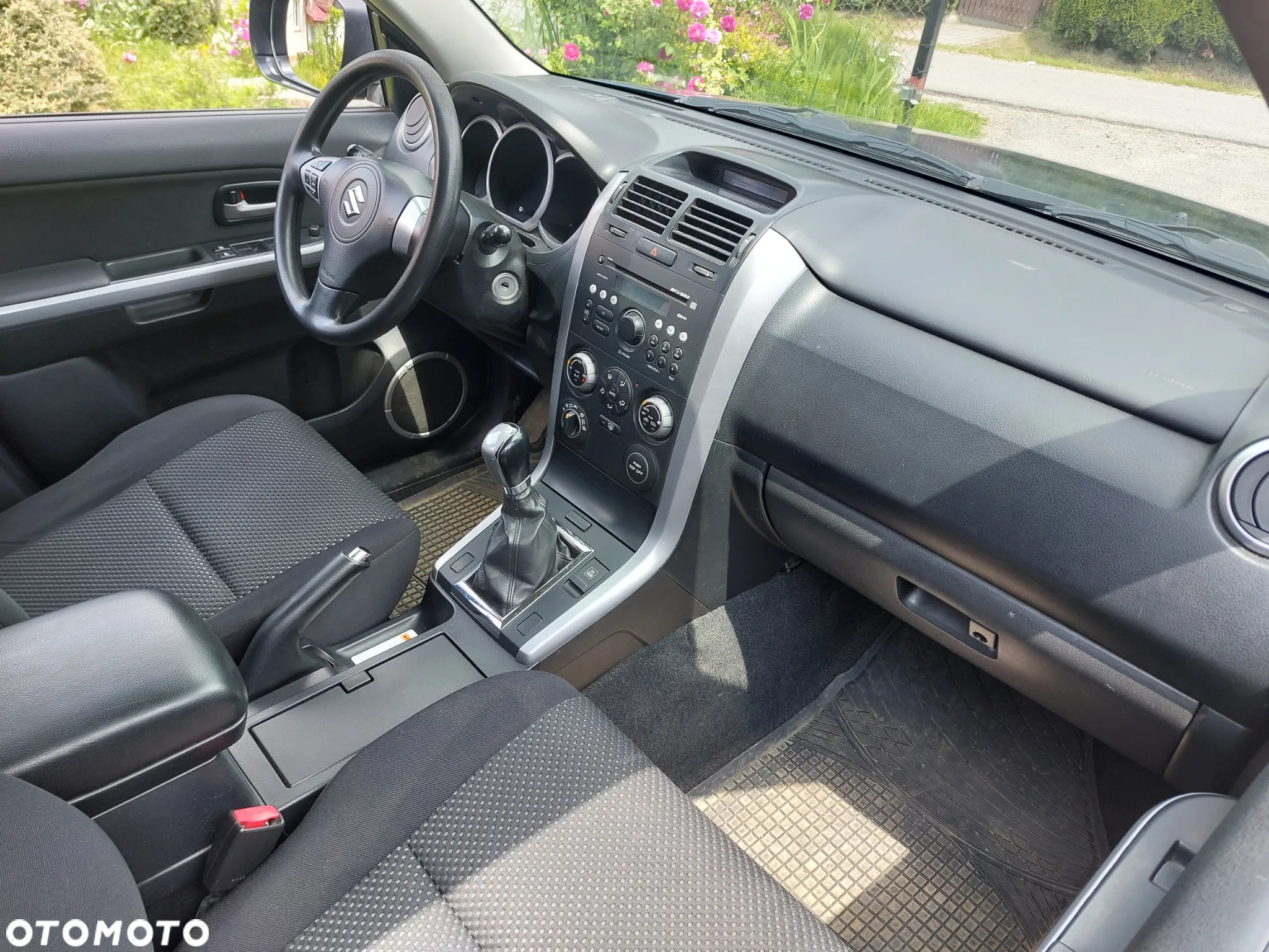 Suzuki Grand Vitara 1.9 DDiS - 13