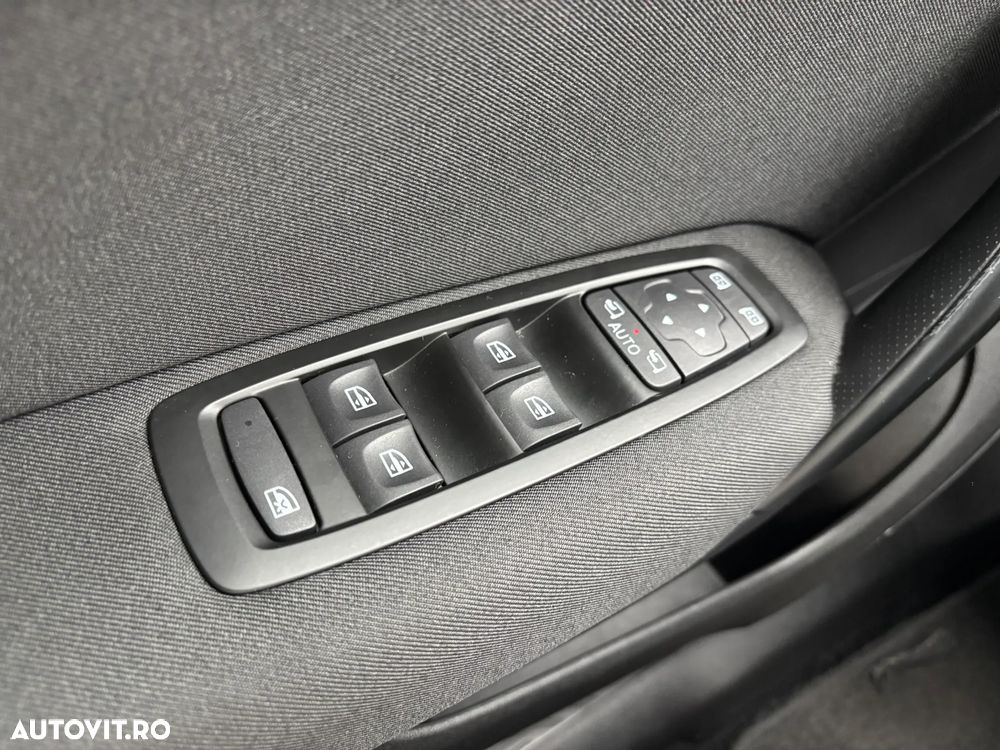 Renault Megane BLUE dCi 115 EDC EQUILIBRE - 31