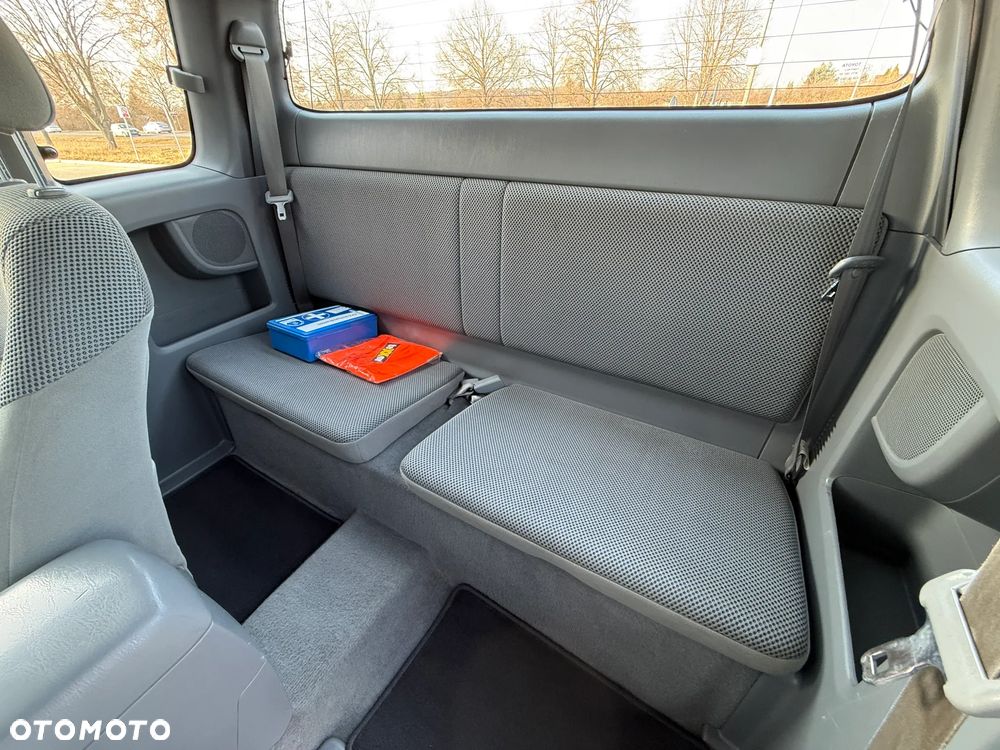 Toyota Hilux - 14