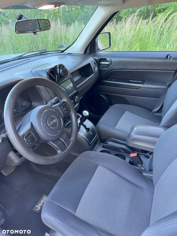 Jeep Patriot - 8