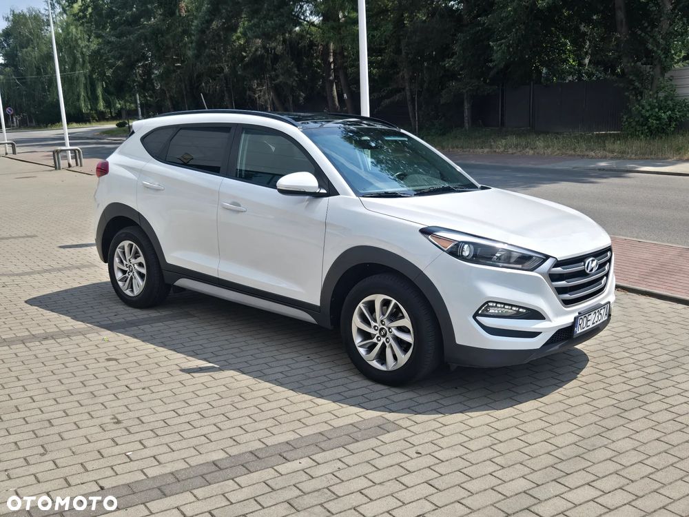 Hyundai Tucson - 1