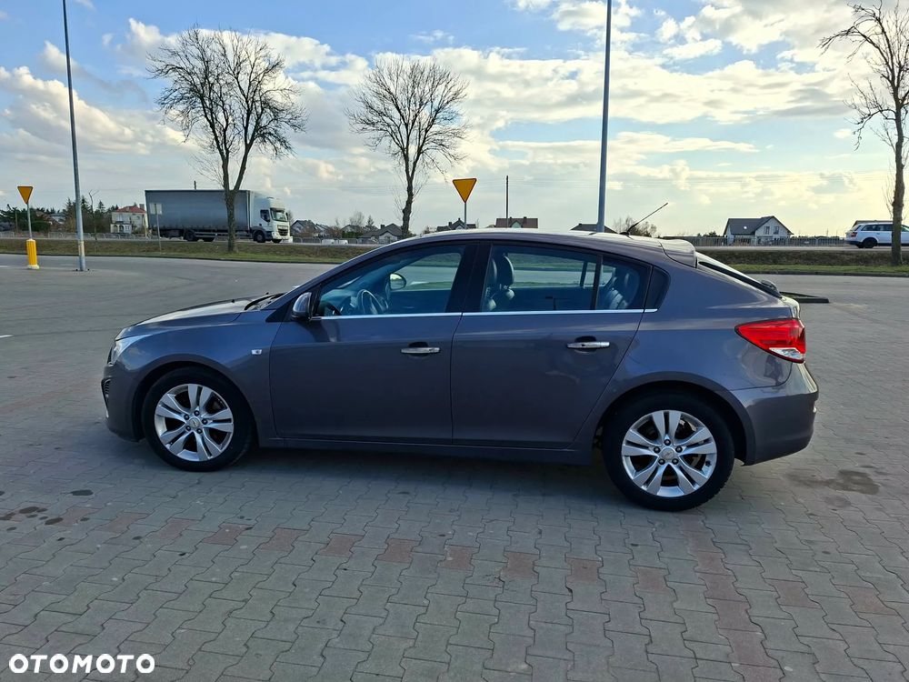 Chevrolet Cruze - 1