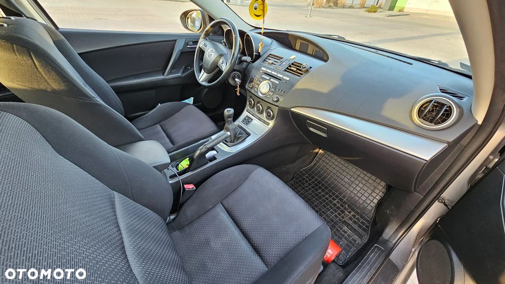 Mazda 3 1.6 Exclusive - 9