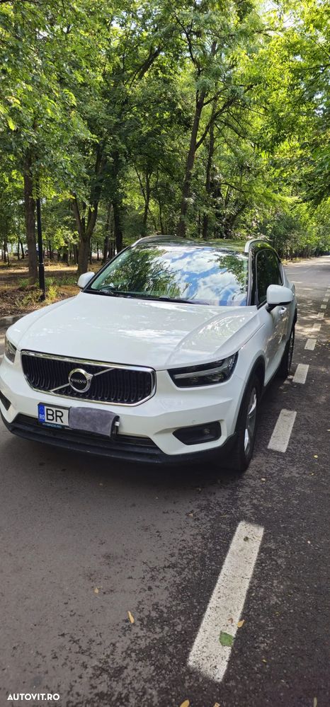 VOLVO XC40 2021 — imagine 10