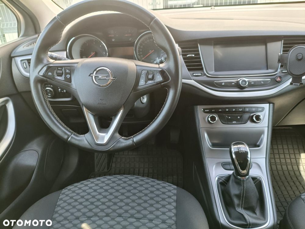 Opel Astra 1.6 CDTI Enjoy S&S - 13