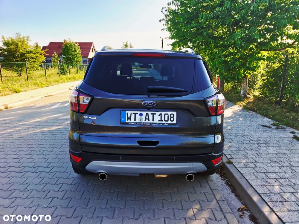 Ford Kuga 2.0 TDCi 2x4 Titanium - 5