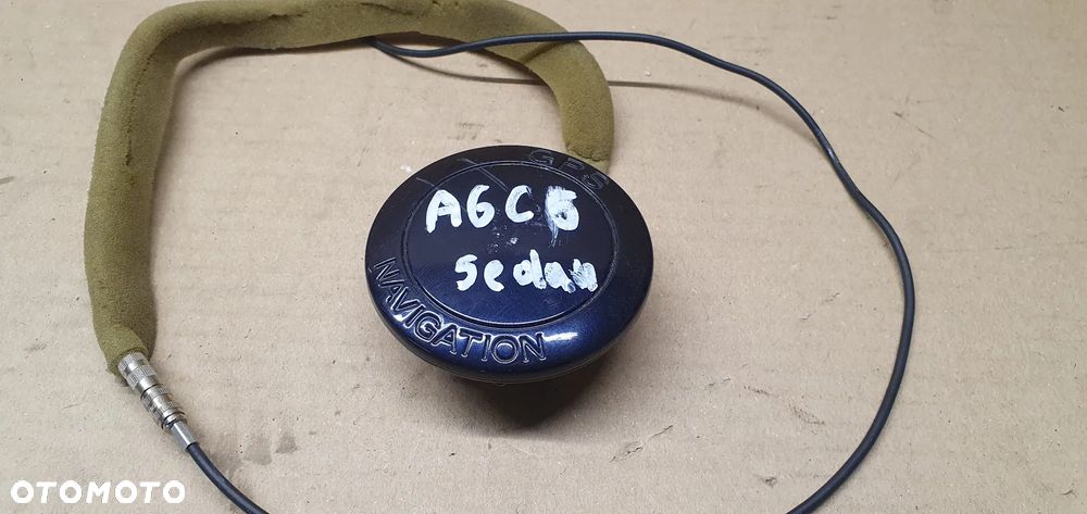 Antena dachowa GPS nawigacji Audi A6 C5 4B5919889 - 3