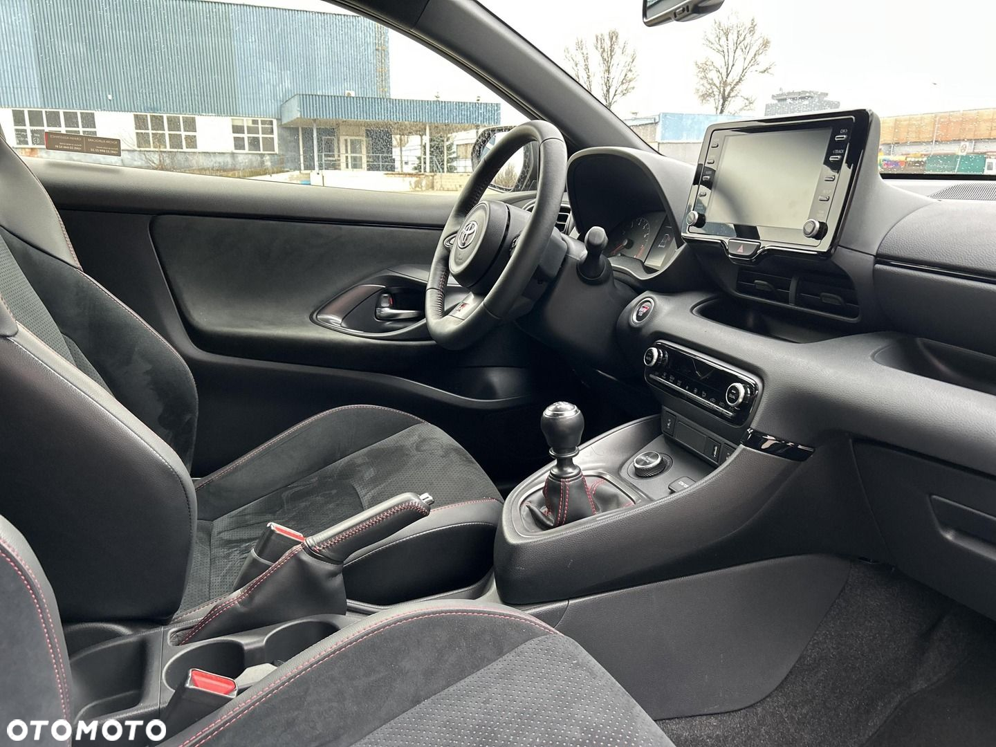 Toyota Yaris GR 1.6 Dynamic - 9