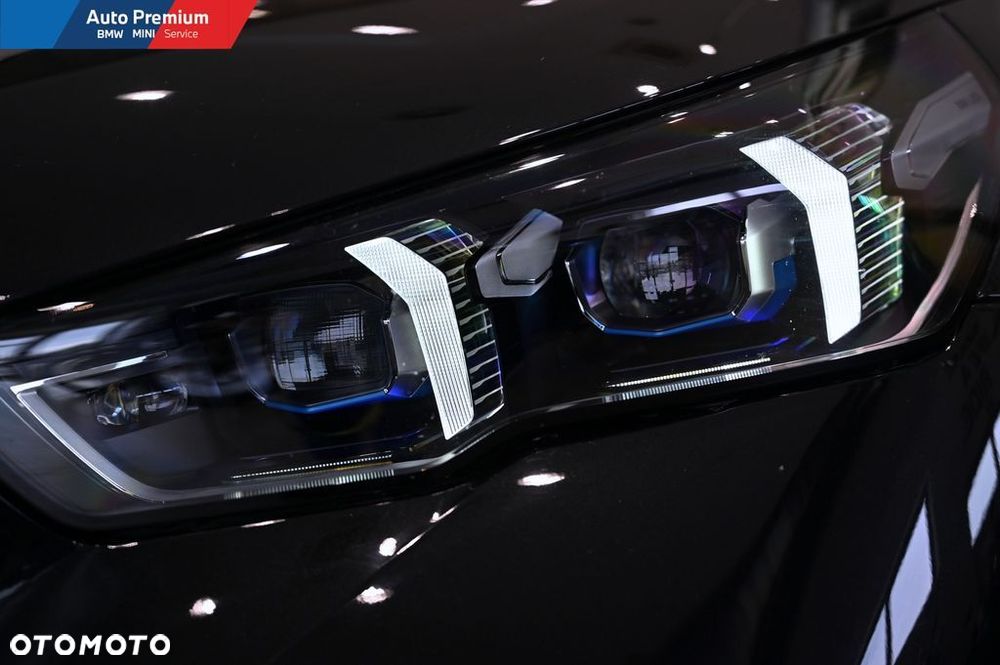 BMW Seria 5 520d xDrive mHEV - 24